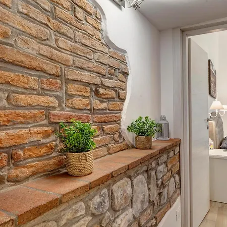 La Casina Delle 6m Apartman Firenze